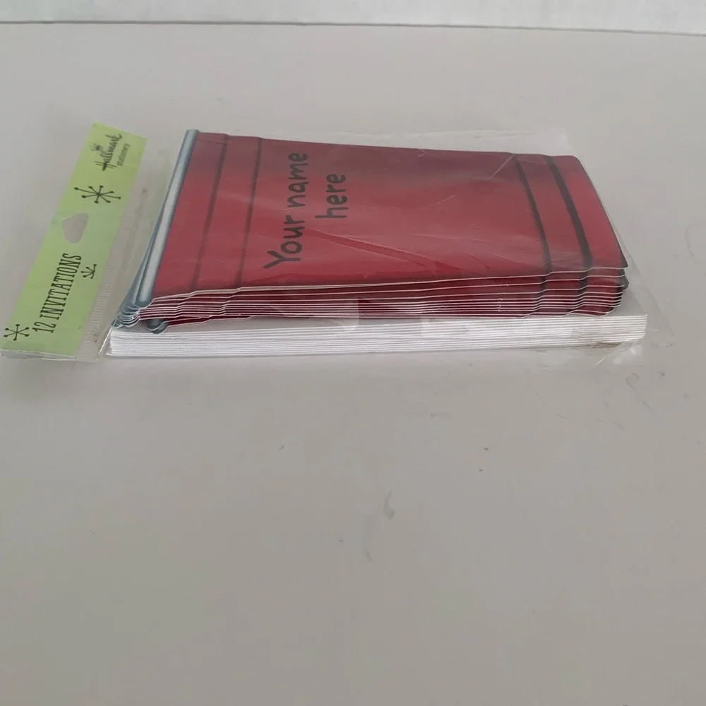 Hallmark nwt 12
